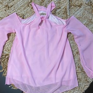 Pink chiffon cold shoulder top.